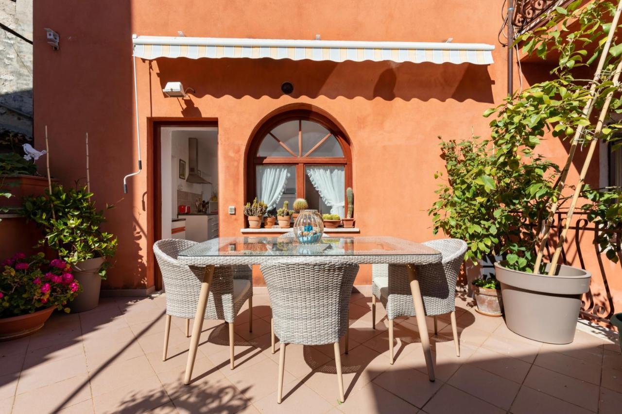 Apartment Below The Stars Rovinj Exterior photo