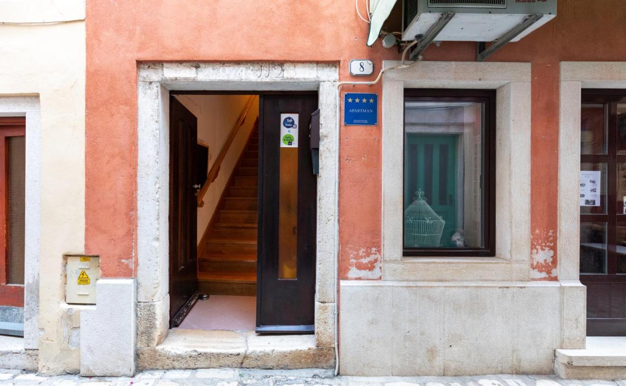 Apartment Below The Stars Rovinj Exterior photo